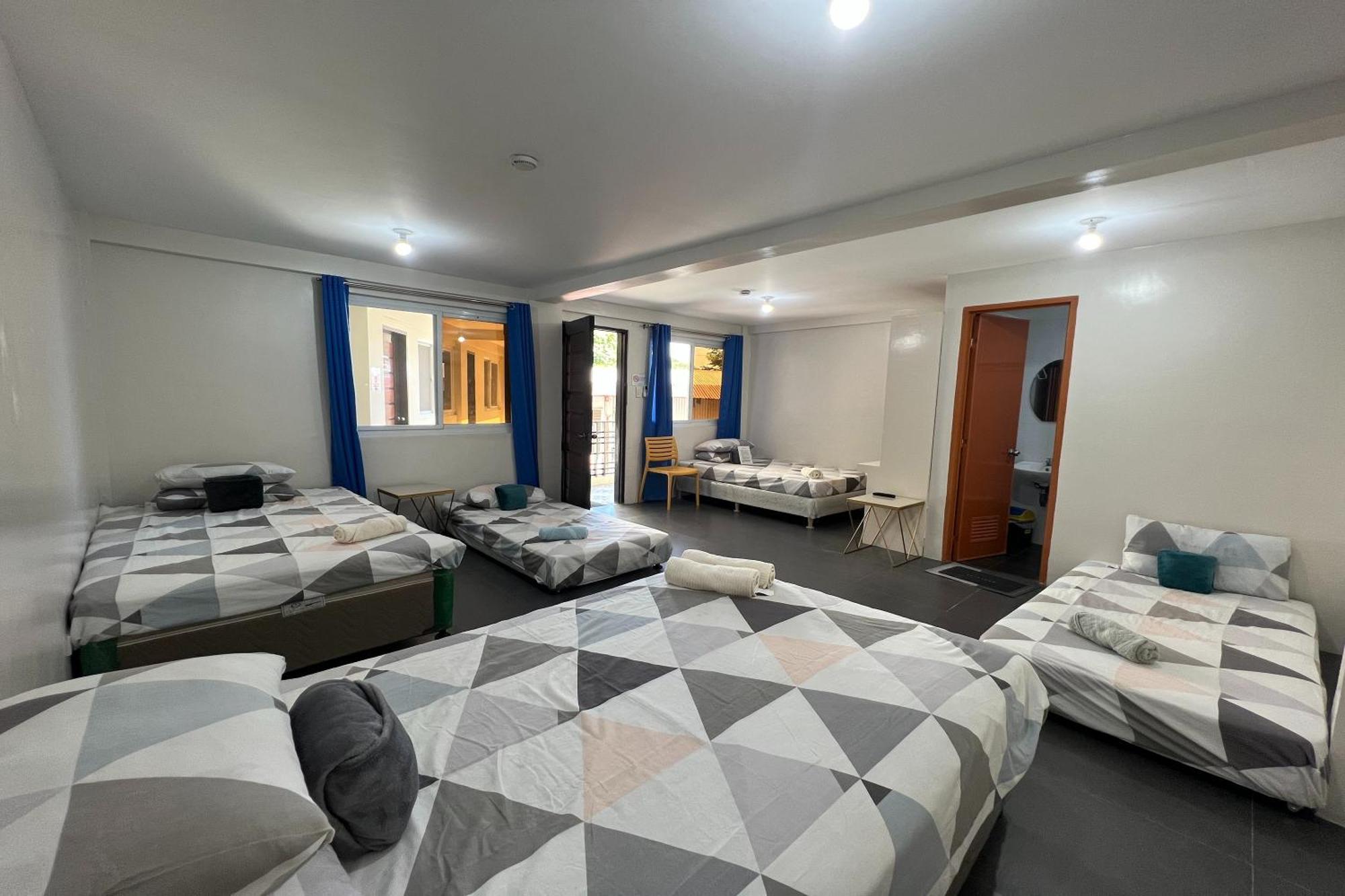 Happy Grey Hotel ויגאן מראה חיצוני תמונה
